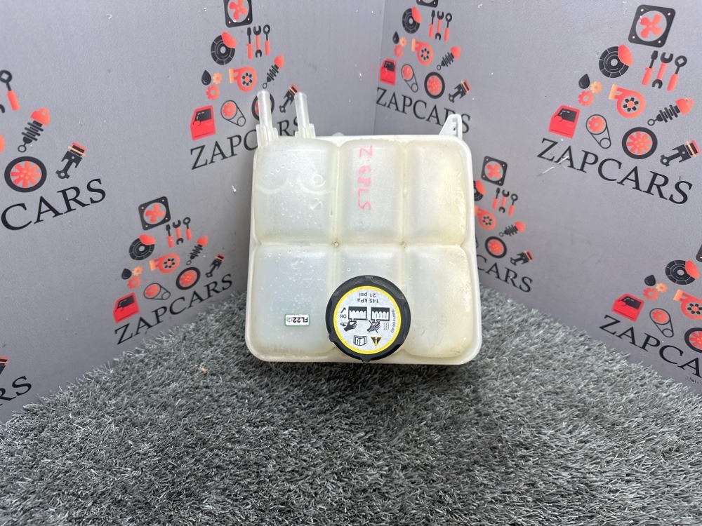 Бачок расширительный Mazda 3 BK BL 3M5H8K218 контрактная