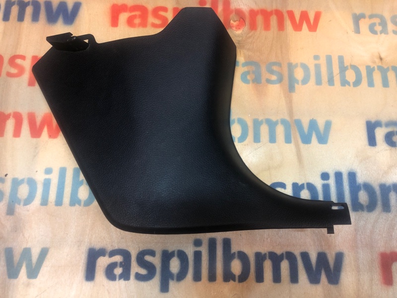 Обшивка стойки правая BMW 3-series 2013 F30 N20B20A 51437266636 контрактная