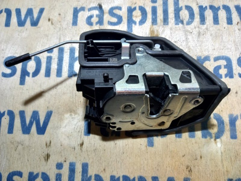 Замок двери задний правый BMW 3-series 2013 F30 N20B20A 51227229460 контрактная