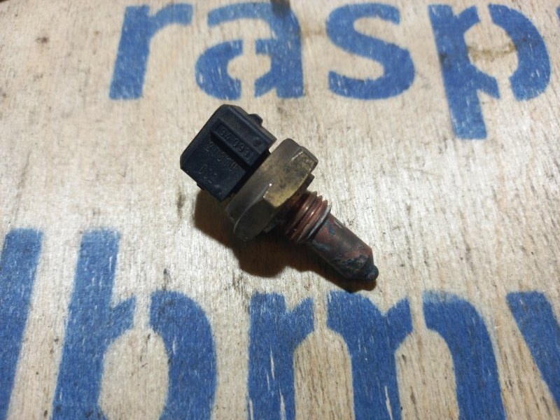 Датчик температуры охлаждающей жидкости BMW 2010 F07 N55B30A 13621433076 контрактная