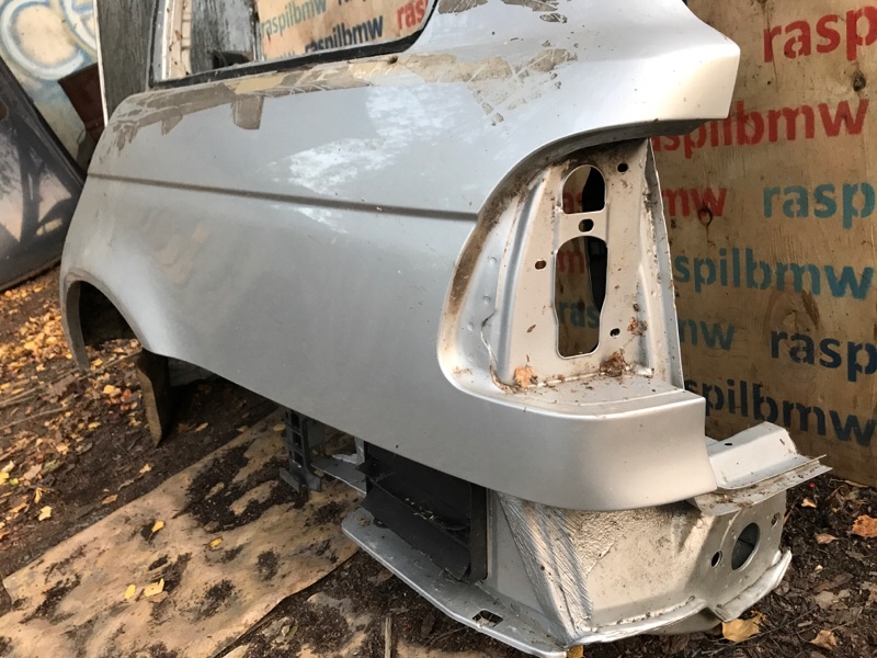 Крыло заднее левое 5-series 2001 E39 M54B30 Крыло заднее левое 5-series 2001 E39 M54B30
