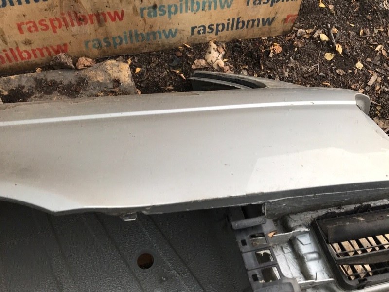 Крыло заднее левое 5-series 2001 E39 M54B30 Крыло заднее левое 5-series 2001 E39 M54B30