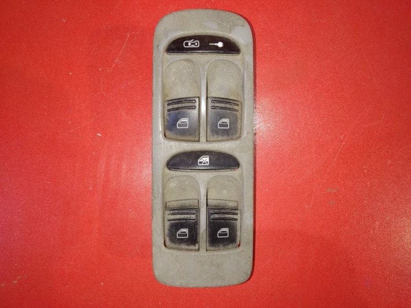 Блок управления стеклоподъемниками Porsche Cayenne 955 M48.50 2002 передний левый (б/у)