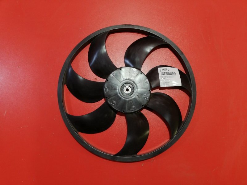 Крыльчатка вентилятора охлаждения радиатора Nissan X-Trail T32 MR20DD 2013 (б/у)