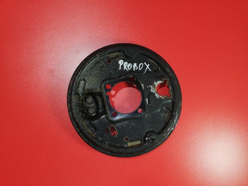 Тормозной щит Toyota Probox NCP51 1NZ-FE 2002 задний левый (б/у)