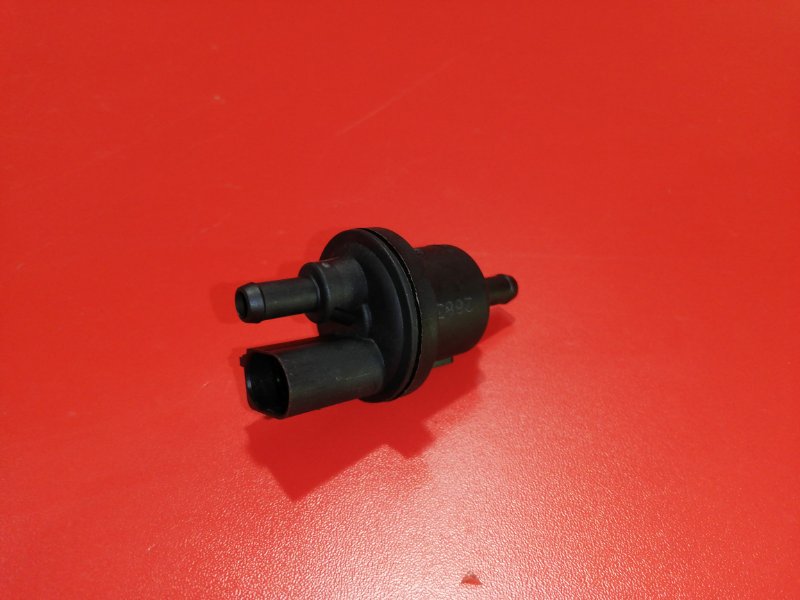 Клапан вентиляции топливного бака Volkswagen Polo 602 CFNA 2014 (б/у)