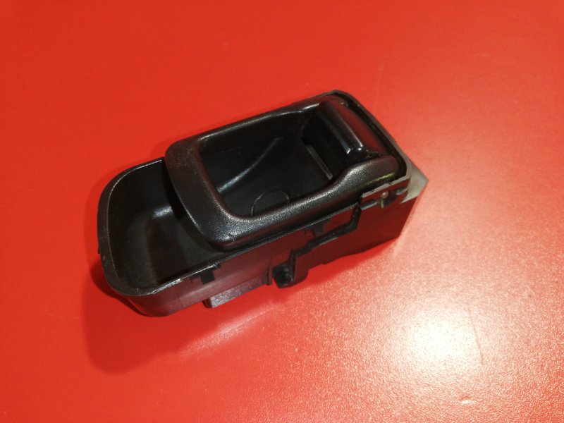 Ручка двери внутренняя Nissan Pathfinder R50 VQ35DE 2001 задняя правая (б/у)