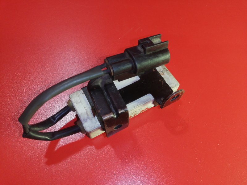 Резистор вентилятора охлаждения Toyota Platz NCP12 1NZ-FE 1999 (б/у)