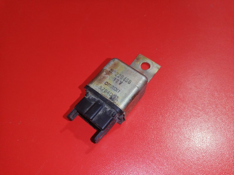 Реле Mitsubishi Eterna E32A 4G63 1988 (б/у)