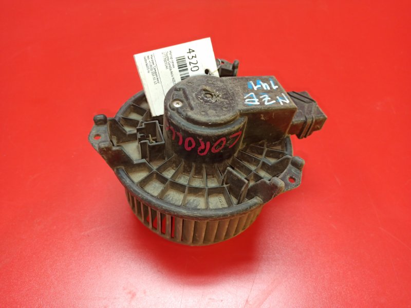 Мотор печки Toyota Passo KGC30 1KR-FE 2010 (б/у)