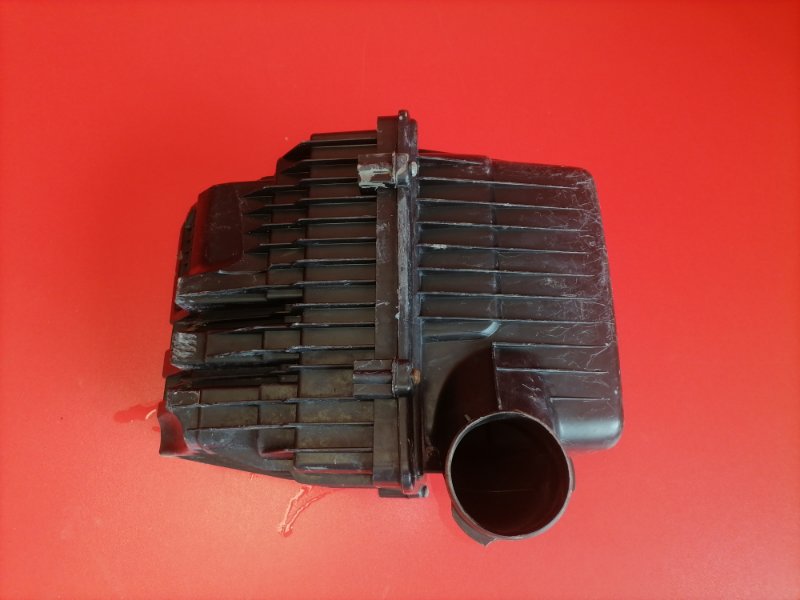 Корпус воздушного фильтра Peugeot 307 3A/C TU5JP4 2001 (б/у)