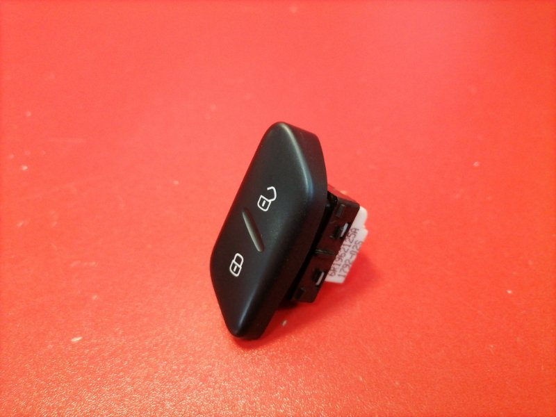 Кнопка центрального замка Volkswagen Polo 612 CFNA 2013 (б/у)