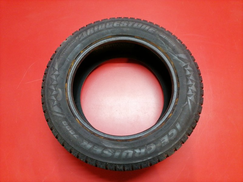 Комплект из 4-х шин R15 Bridgestone Ice Cruiser 7000