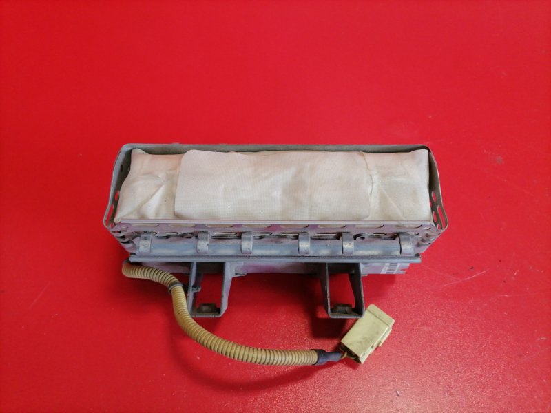 Airbag пассажирский Nissan Serena TC24 QR20DE 2001 (б/у)