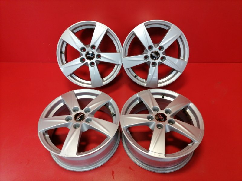 Комплект из 4-х дисков R16 / 5x114.3 J6.5 53ET DIA67.1