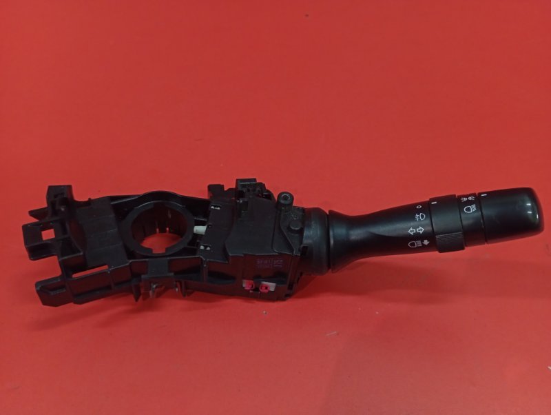Переключатель света фар Toyota Hilux KUN25L 2KD-FTV 2012 (б/у)
