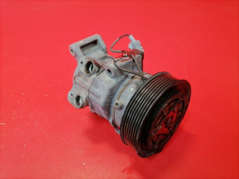 Компрессор кондиционера Toyota Hilux KUN25L 2KD-FTV 2012 (б/у)