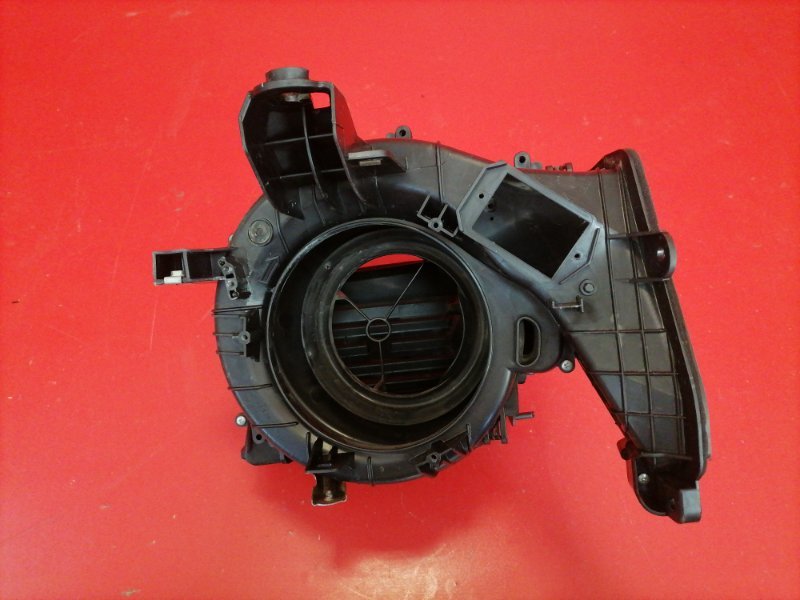 Корпус отопителя Toyota Hilux KUN25L 2KD-FTV 2012 (б/у)