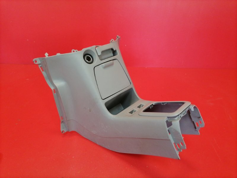 Центральная консоль Toyota Corolla Spacio AE111N 4A-FE 2000 (б/у)