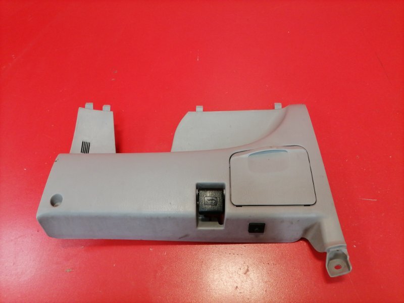 Накладка под руль Toyota Corolla Spacio AE111N 4A-FE 2000 (б/у)