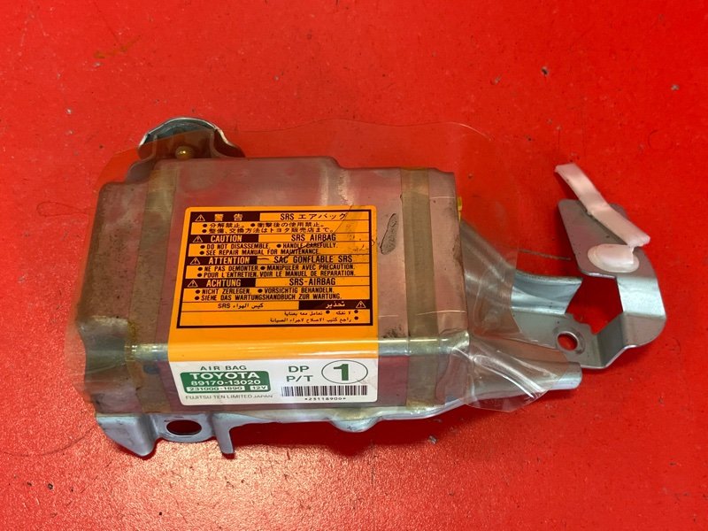 Блок управления airbag Toyota Corolla Spacio AE111N 4A-FE 2000 (б/у)