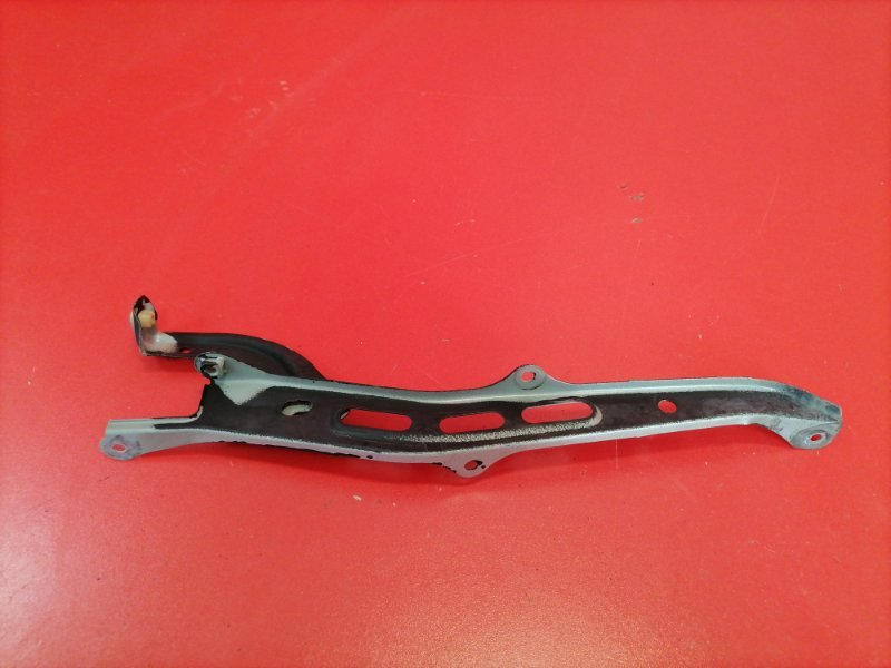 Планка замка капота Toyota Corolla Spacio AE111N 4A-FE 2000 (б/у)