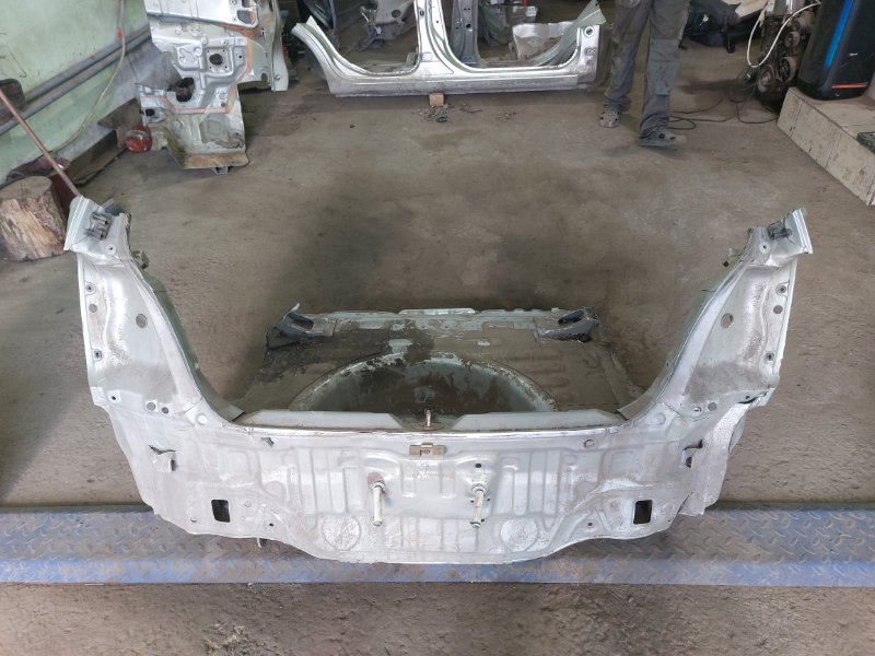 Панель кузова Toyota Corolla Spacio AE111N 4A-FE 2000 задний (б/у)