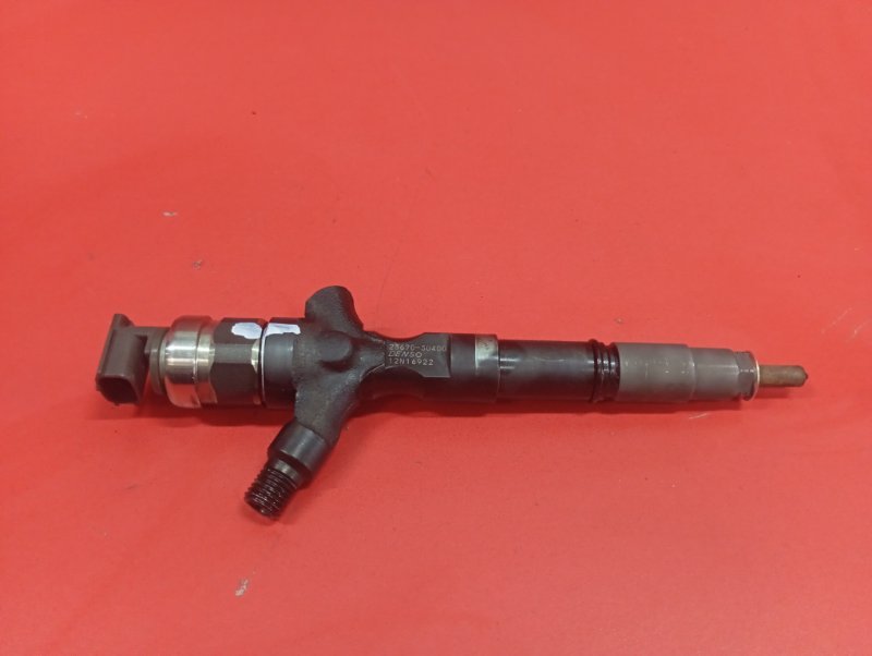 Форсунка Toyota Hilux KUN25L 2KD-FTV 2012 (б/у)