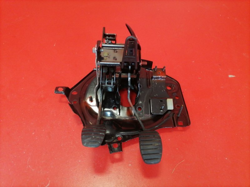 Педальный узел Renault Symbol LU2M K4M 2010 (б/у)