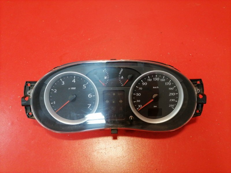 Щиток приборов Renault Symbol LU2M K4M 2010 (б/у)