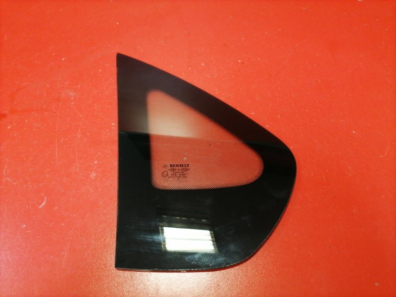 Стекло кузовное Renault Symbol LU2M K4M 2010 заднее левое (б/у)