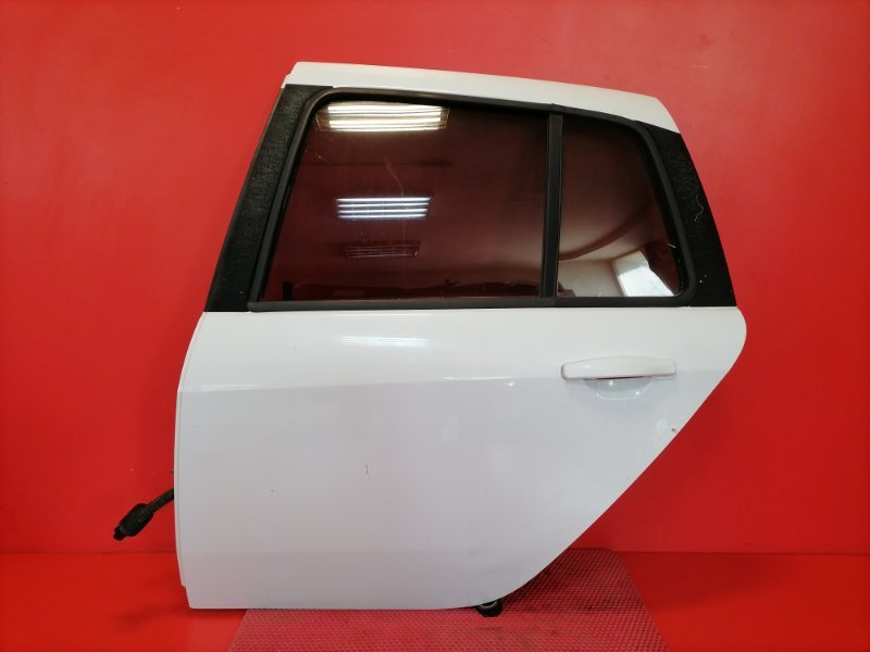 Дверь Renault Symbol LU2M K4M 2010 задняя левая (б/у)
