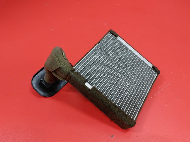 Испаритель кондиционера Nissan Note E11 HR15DE 2005 (б/у)