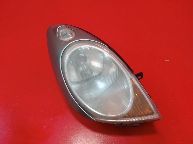 Фара Nissan Note E11 HR15DE 2005 передняя правая (б/у)