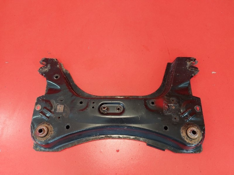 Подрамник Nissan Note E11 HR15DE 2005 передний (б/у)