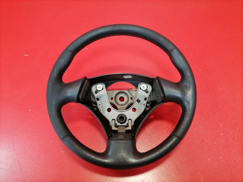 Руль Toyota Corolla ZZE121L 3ZZ-FE 2002 (б/у)