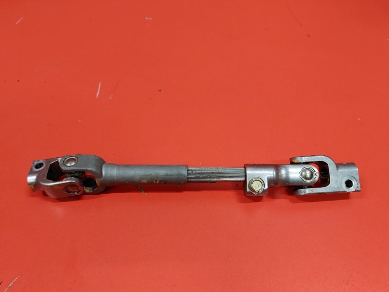 Рулевой карданчик Toyota Corolla ZZE121L 3ZZ-FE 2002 (б/у)