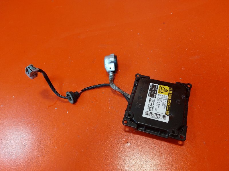 Блок розжига ксенона Toyota Corolla Axio ZRE142 2ZR-FE 2006 (б/у)