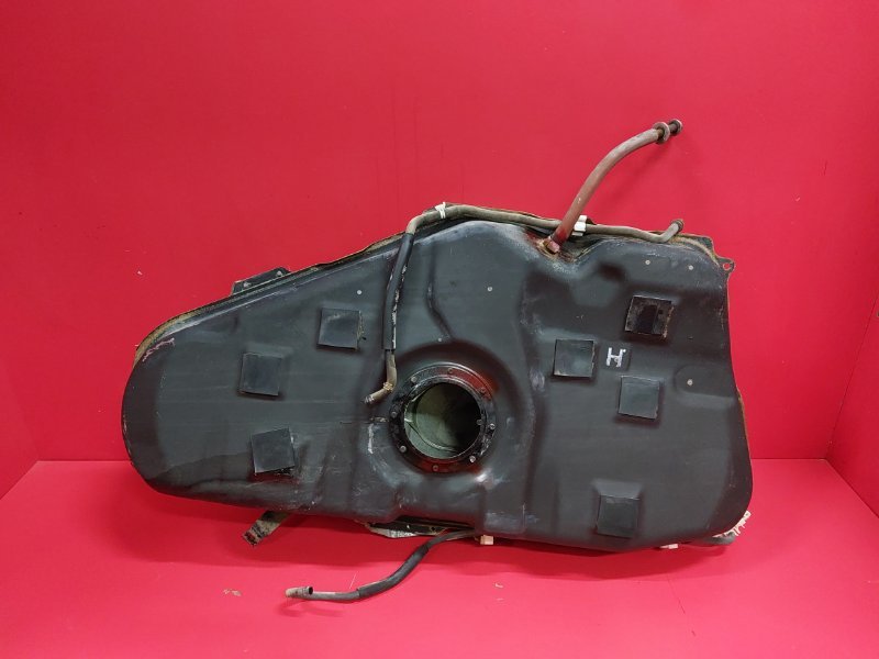 Бак топливный Toyota Corolla Axio ZRE142 2ZR-FE 2006 (б/у)