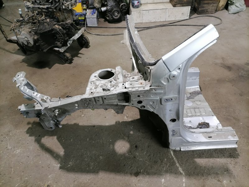 Лонжерон Toyota Corolla Axio ZRE142 2ZR-FE 2006 передний левый (б/у)