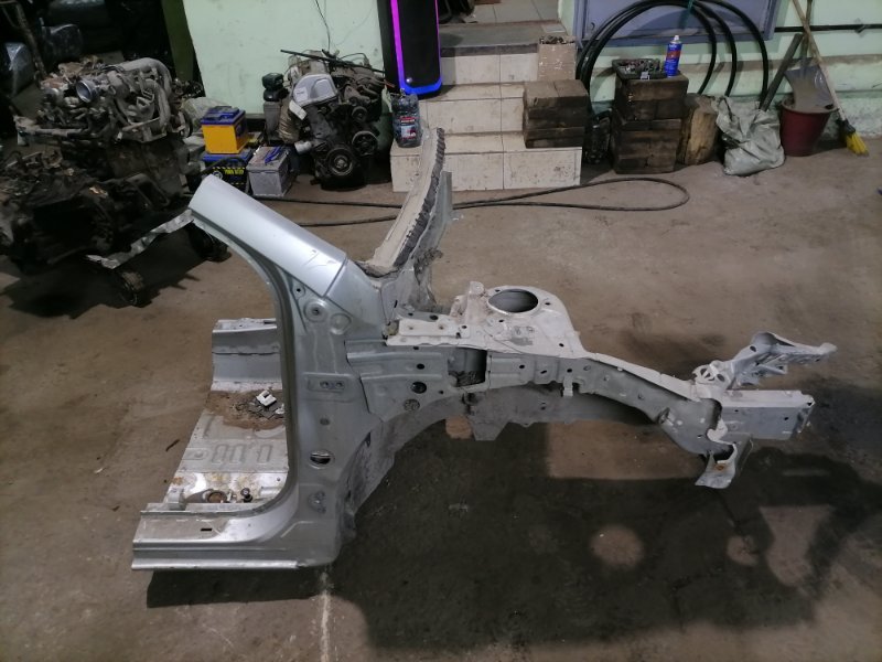 Лонжерон Toyota Corolla Axio ZRE142 2ZR-FE 2006 передний правый (б/у)