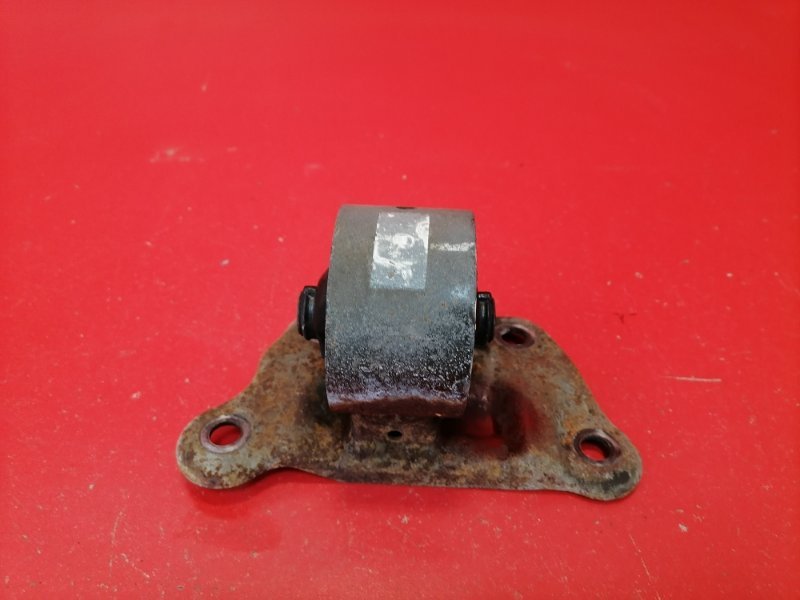 Подушка кпп Mitsubishi Lancer CS3A 4G18 2004 (б/у)