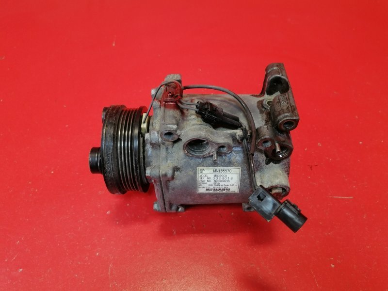 Компрессор кондиционера Mitsubishi Lancer CS3A 4G18 2004 (б/у)