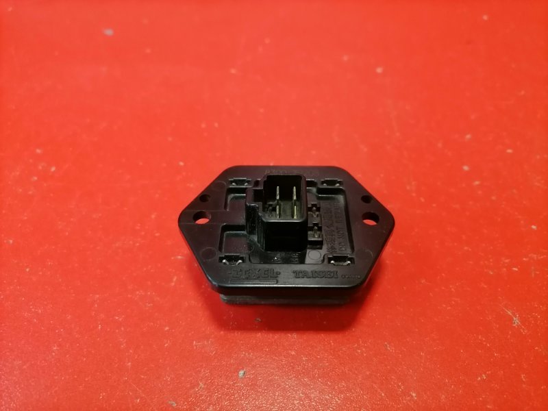 Резистор отопителя Mitsubishi Lancer CS3A 4G18 2004 (б/у)