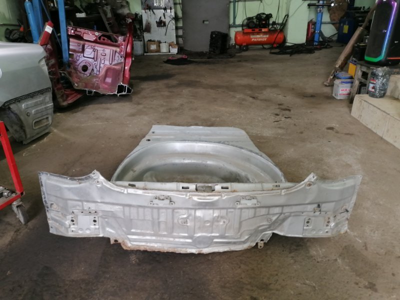 Панель кузова Toyota Corolla Axio ZRE142 2ZR-FE 2006 задний (б/у)