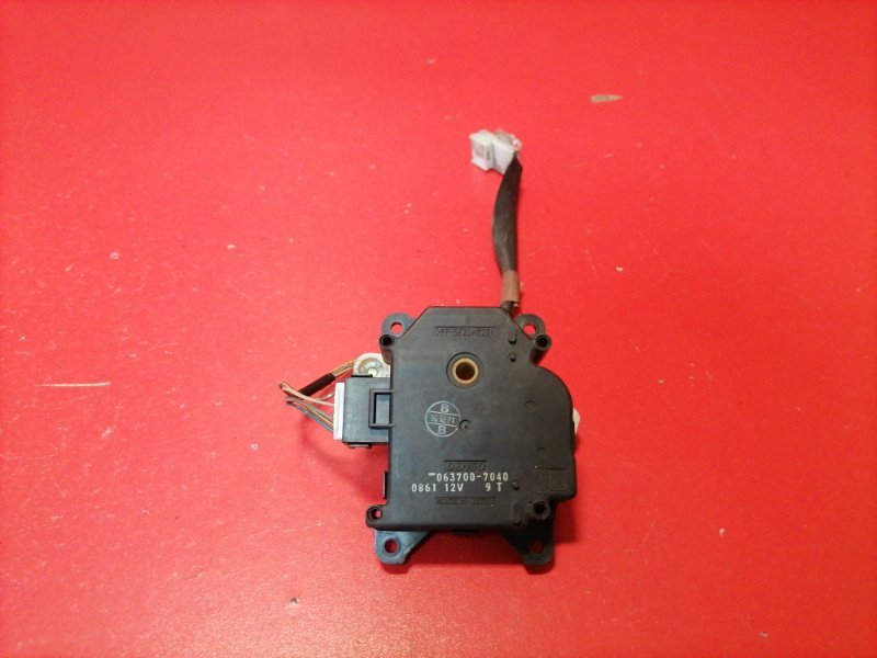 Сервопривод заслонок печки Toyota Prius NHW10 1NZ-FXE 1998 (б/у)