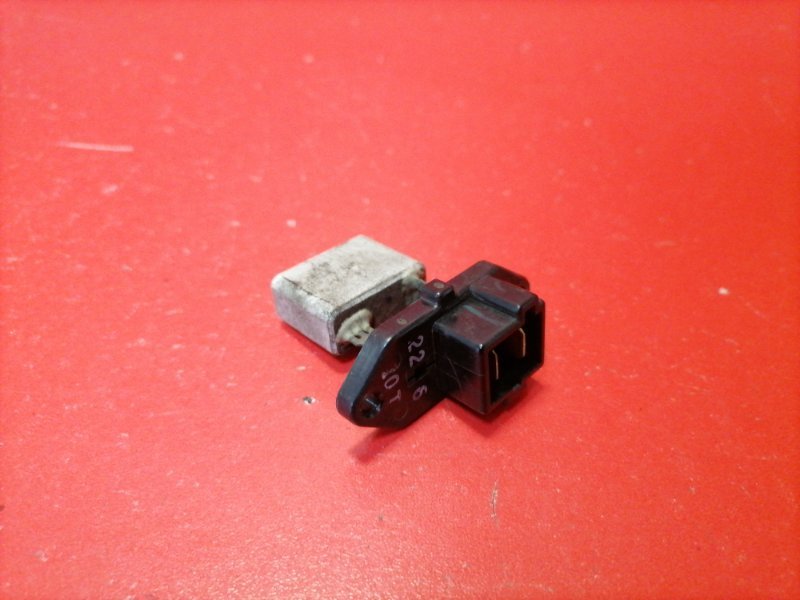 Резистор отопителя Toyota Prius NHW10 1NZ-FXE 1998 (б/у)