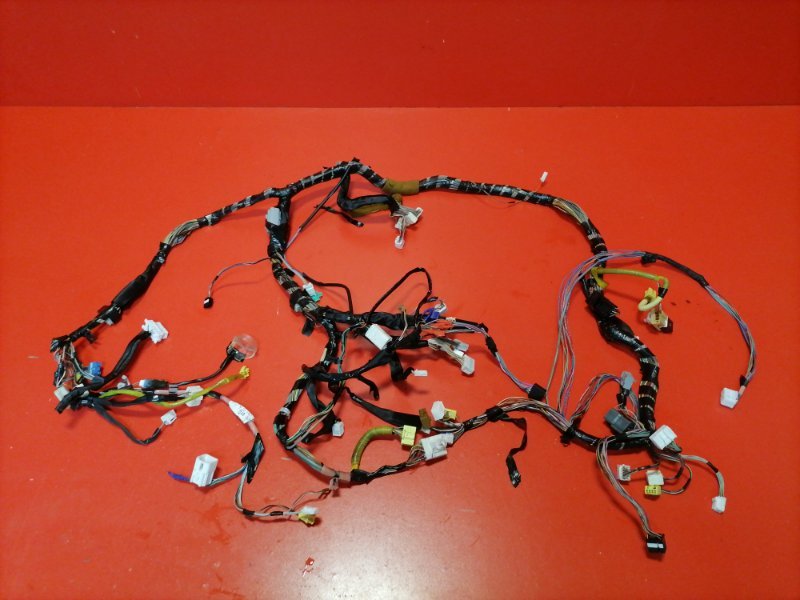 Проводка под торпедо Toyota Prius NHW10 1NZ-FXE 1998 (б/у)