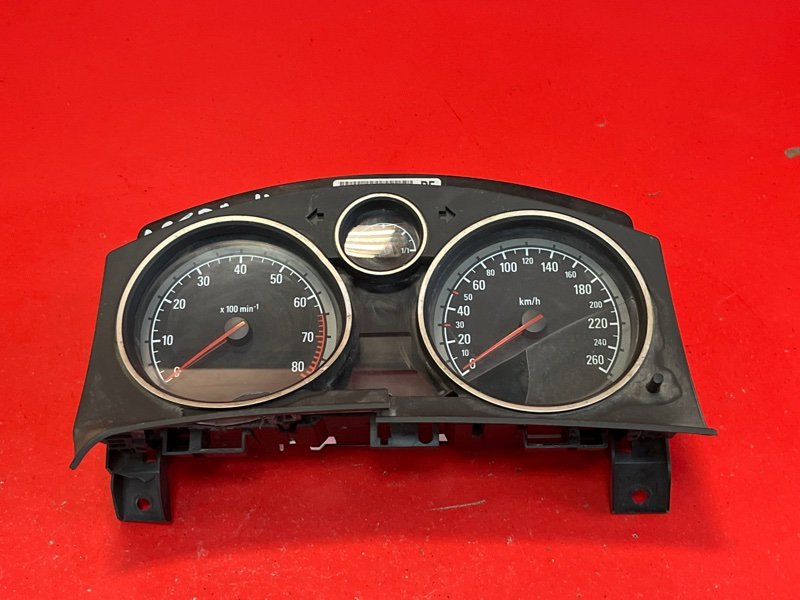 Щиток приборов Opel Astra L48 Z16XEP 2004 (б/у)