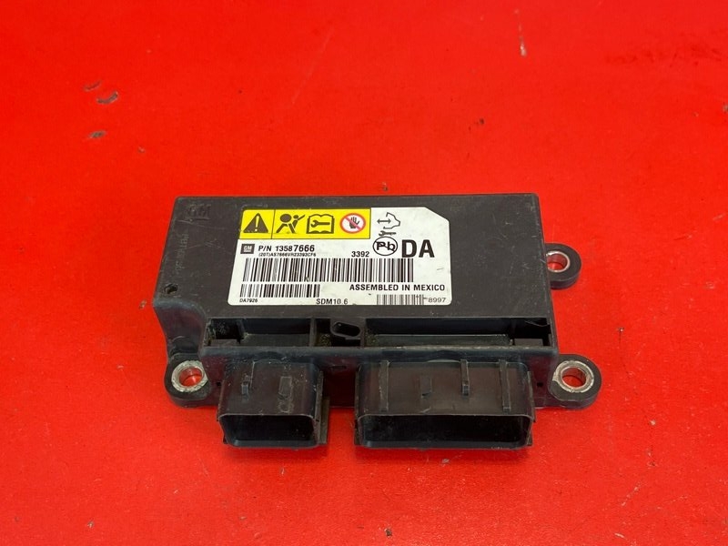 Блок управления airbag Chevrolet Cobalt T250 B15D2 2013 (б/у)